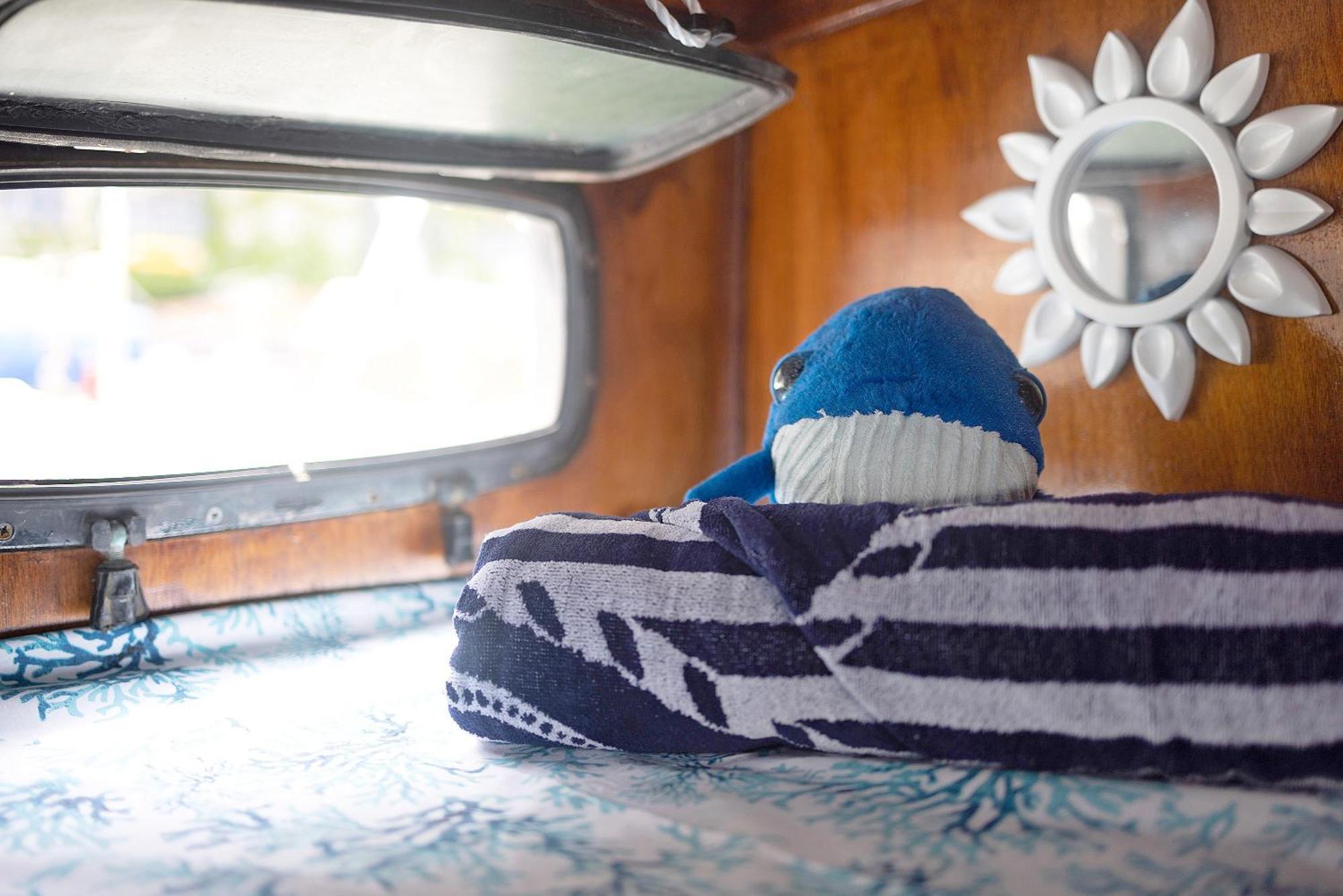 Botel Aloha Jak's Boat Alassio
